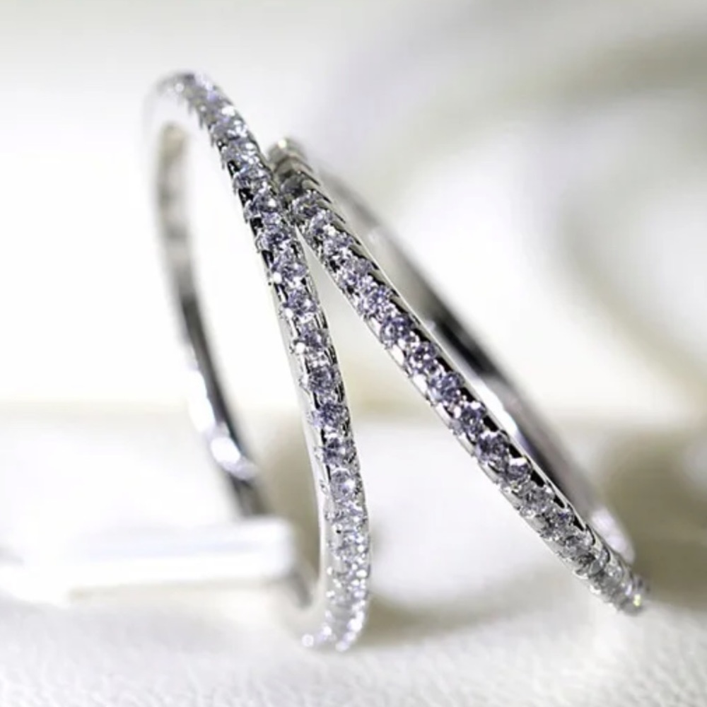 NEW FULL ETERNITY 925 STERLING SILVER DIAMOND RING, CUTE RING, SHINY RING.